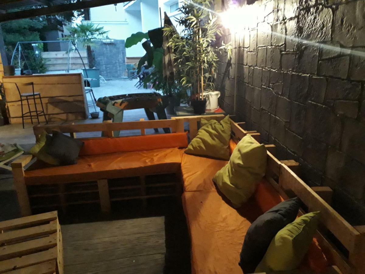Maison D'Hotes Zen Arbin エクステリア 写真